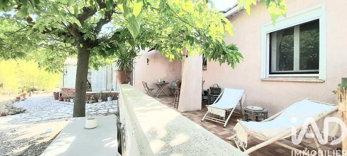 Photo 3 - Maison à ORNAISONS