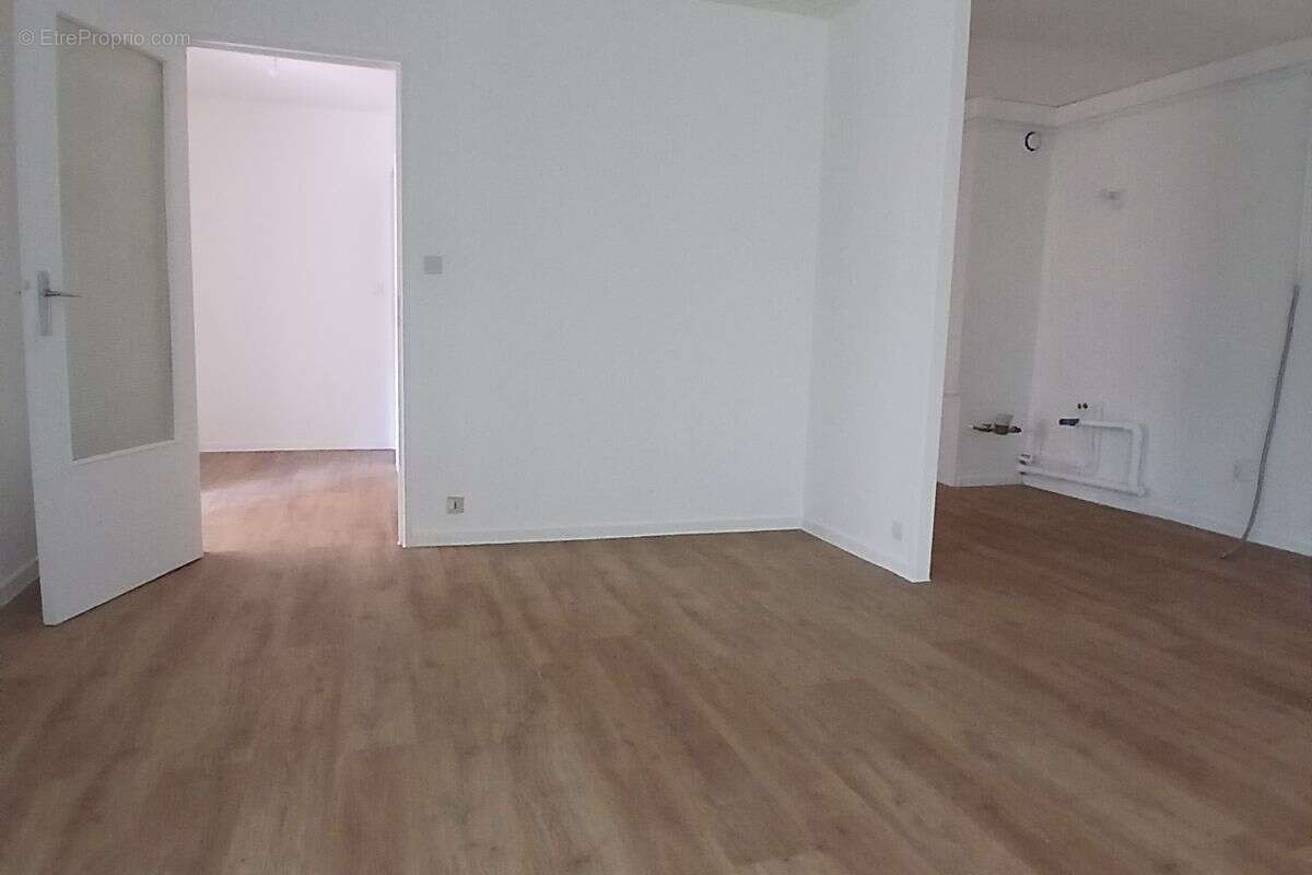 Appartement à MARSEILLE-9E