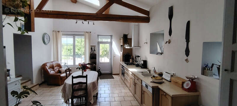 Maison à SAINT-LOUP-LAMAIRE