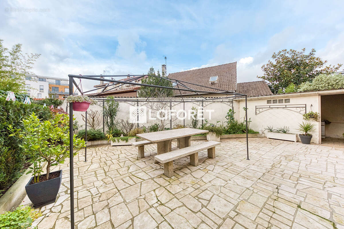 Maison à MAISONS-ALFORT
