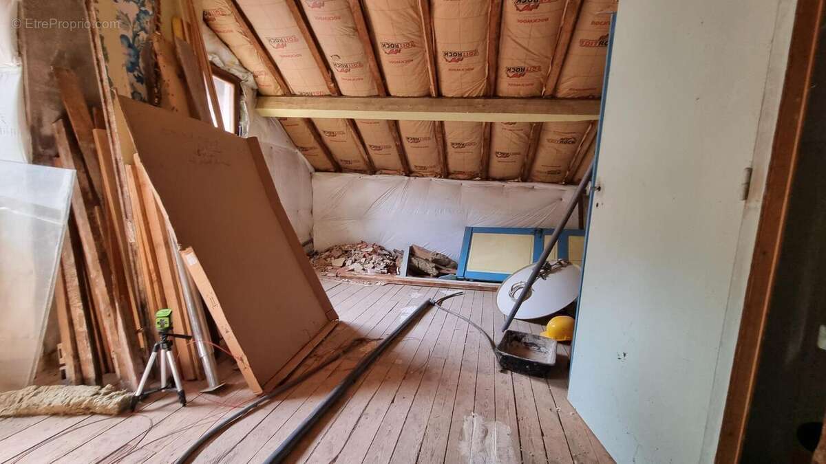 Photo 4 - Maison à CHATELDON