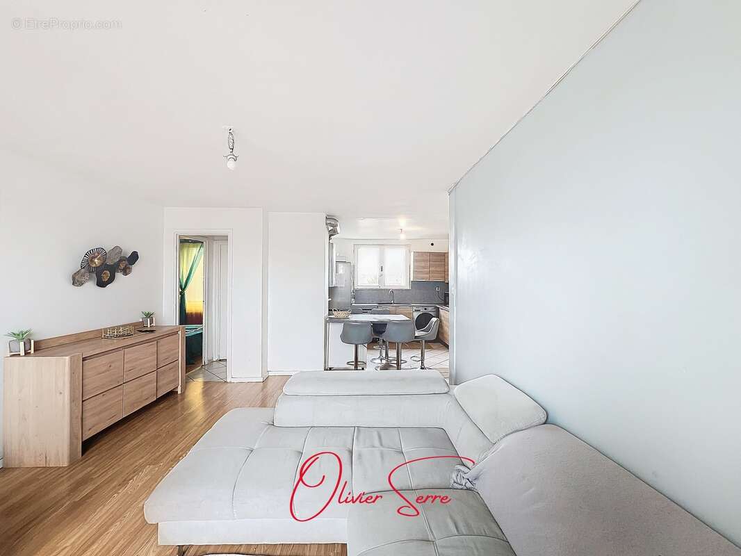 Appartement à LYON-8E