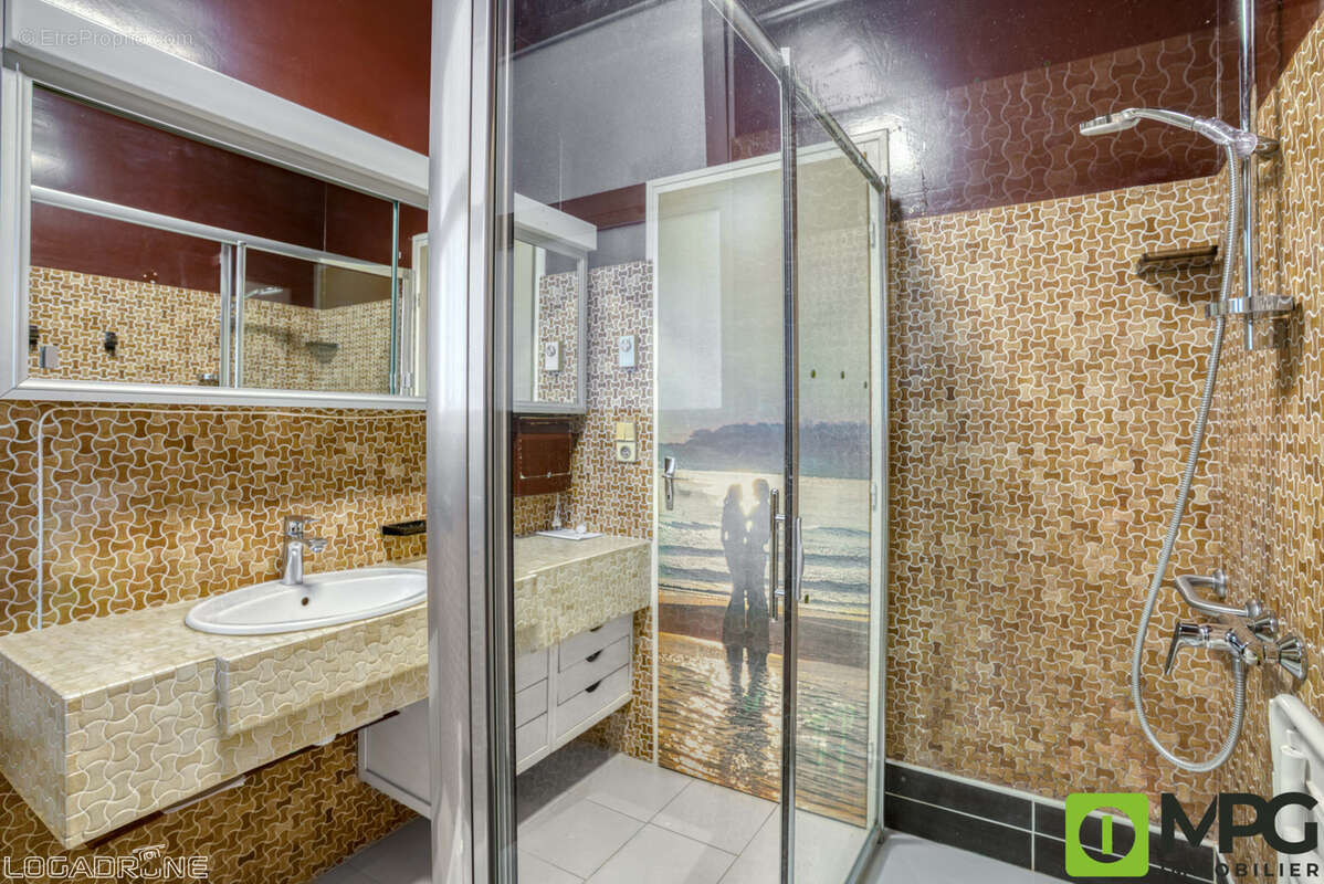 Maison à SAINTE-LIVRADE-SUR-LOT