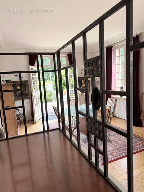 Maison à MONTLIGNON