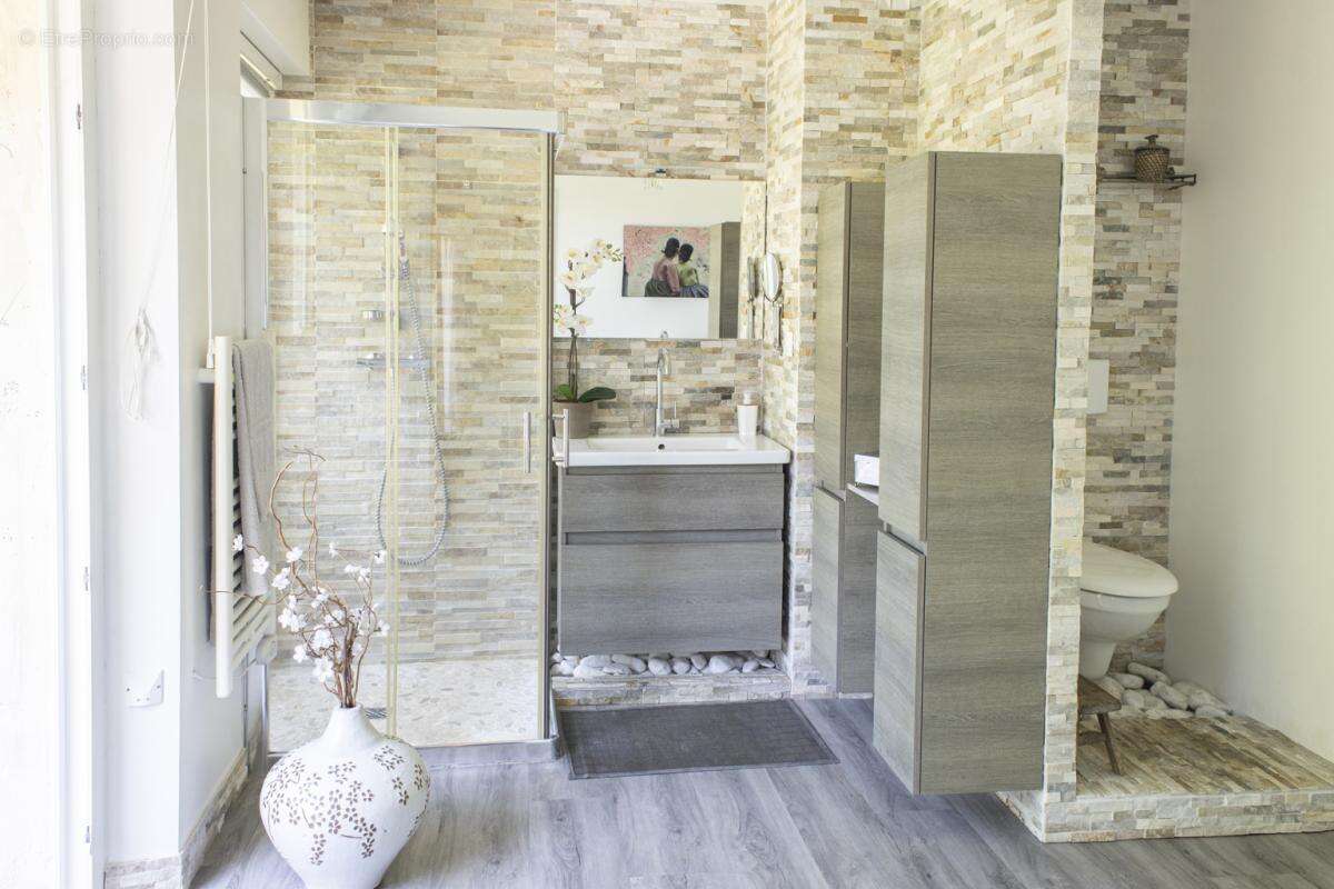 Maison à LE GUE-DE-LA-CHAINE