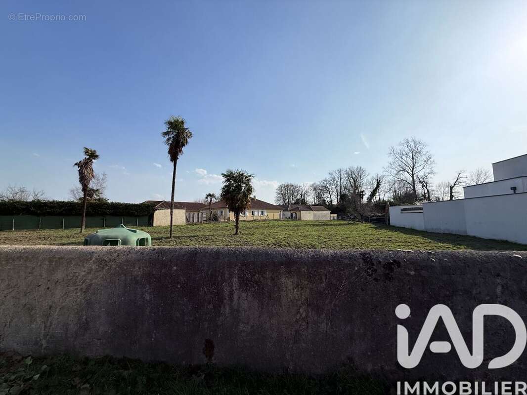 Photo 2 - Terrain à LESCAR