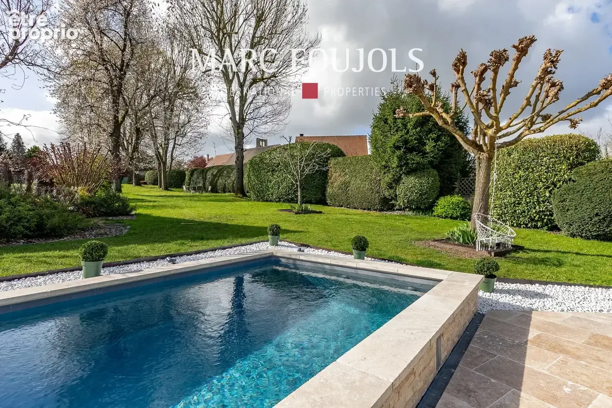 Maison familiale avec piscine et jardin plein sud - photo 3