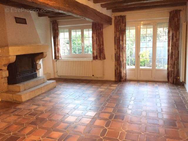 Maison à NEUVY-SAUTOUR