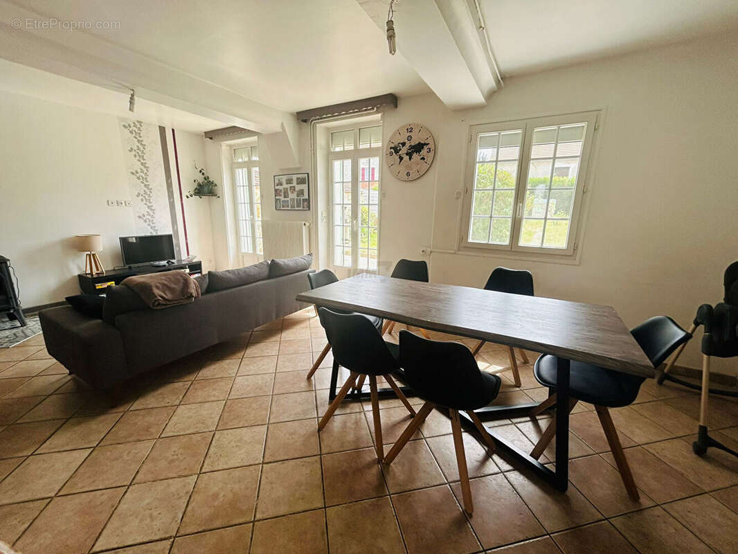 Maison à LA FERTE-SOUS-JOUARRE