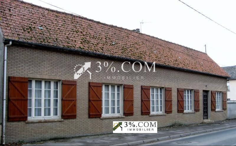 Maison à NEUVILLE-COPPEGUEULE