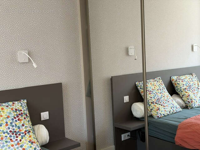 Centre ville ORLEANS -Appartement rénové de 110m2 avec garage fermé- - photo 8