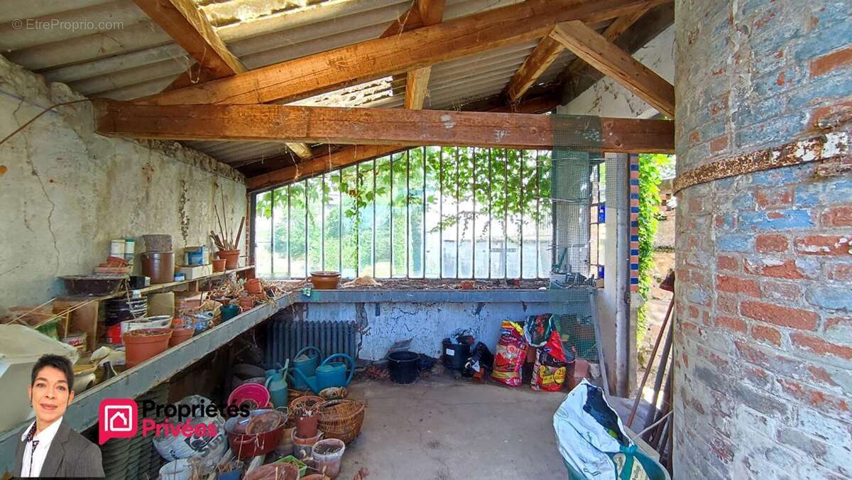 THIZY-LES-BOURGS (69240)  Demeure de caractère, 6 à 8 chambres, avec jardin et potentiel locatif - photo 17