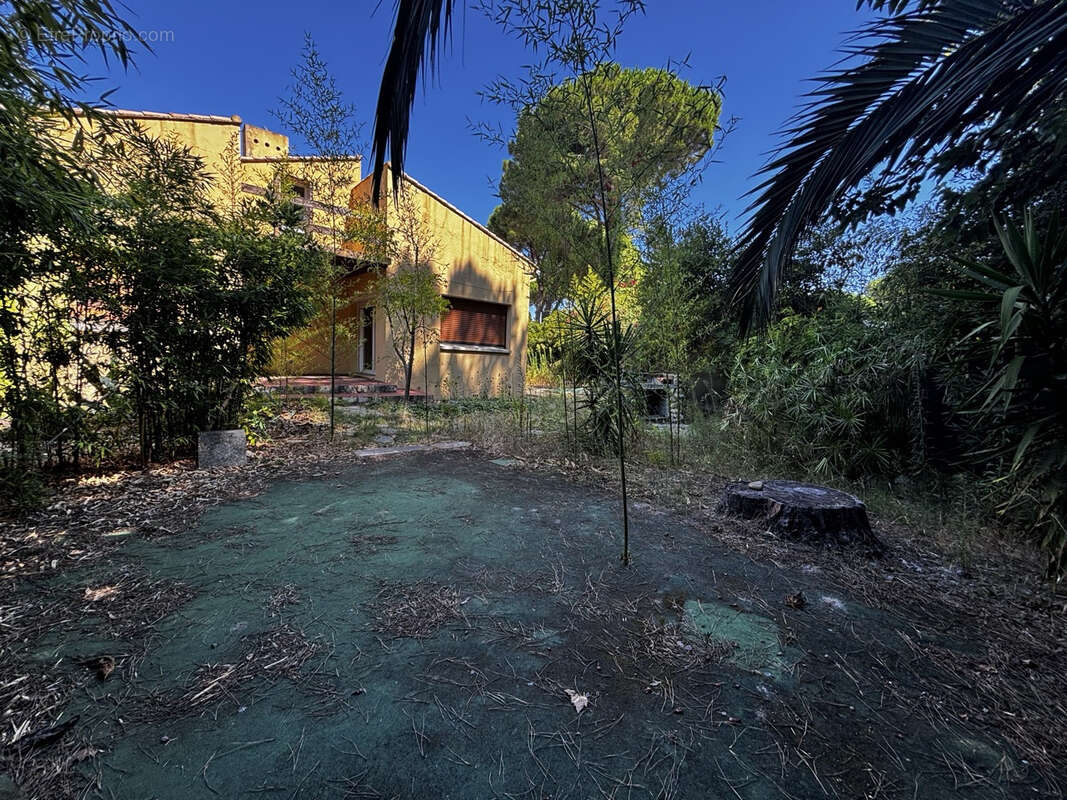Villa plain pieds 4 Chambres au calme proche centre ville - photo 4