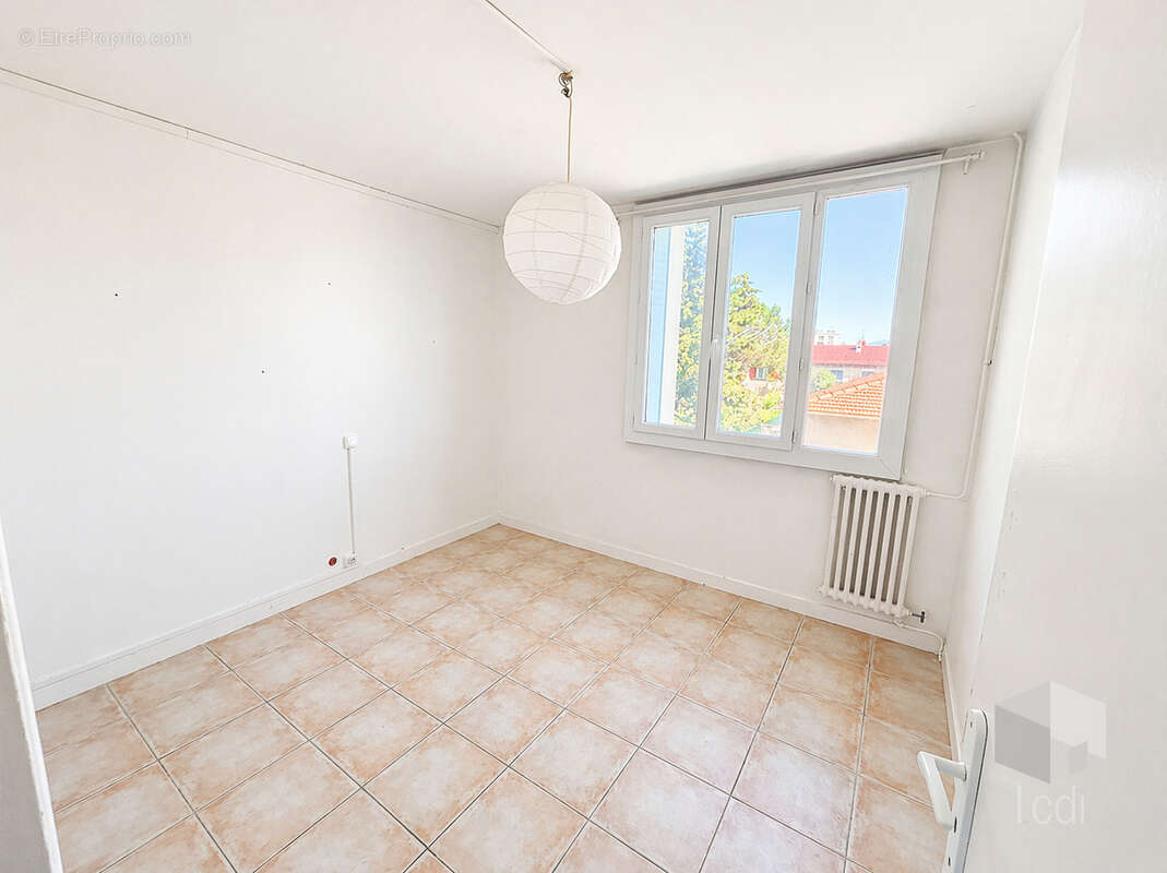 Appartement à MONTELIMAR