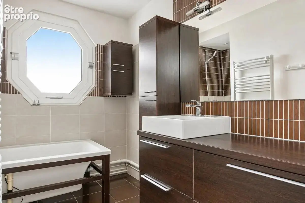 Maison de 6 pièces de 135 m² à Suresnes - photo 16