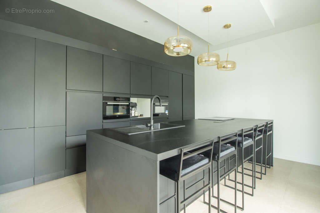 Maison à SAINT-BARTHELEMY-D&#039;ANJOU