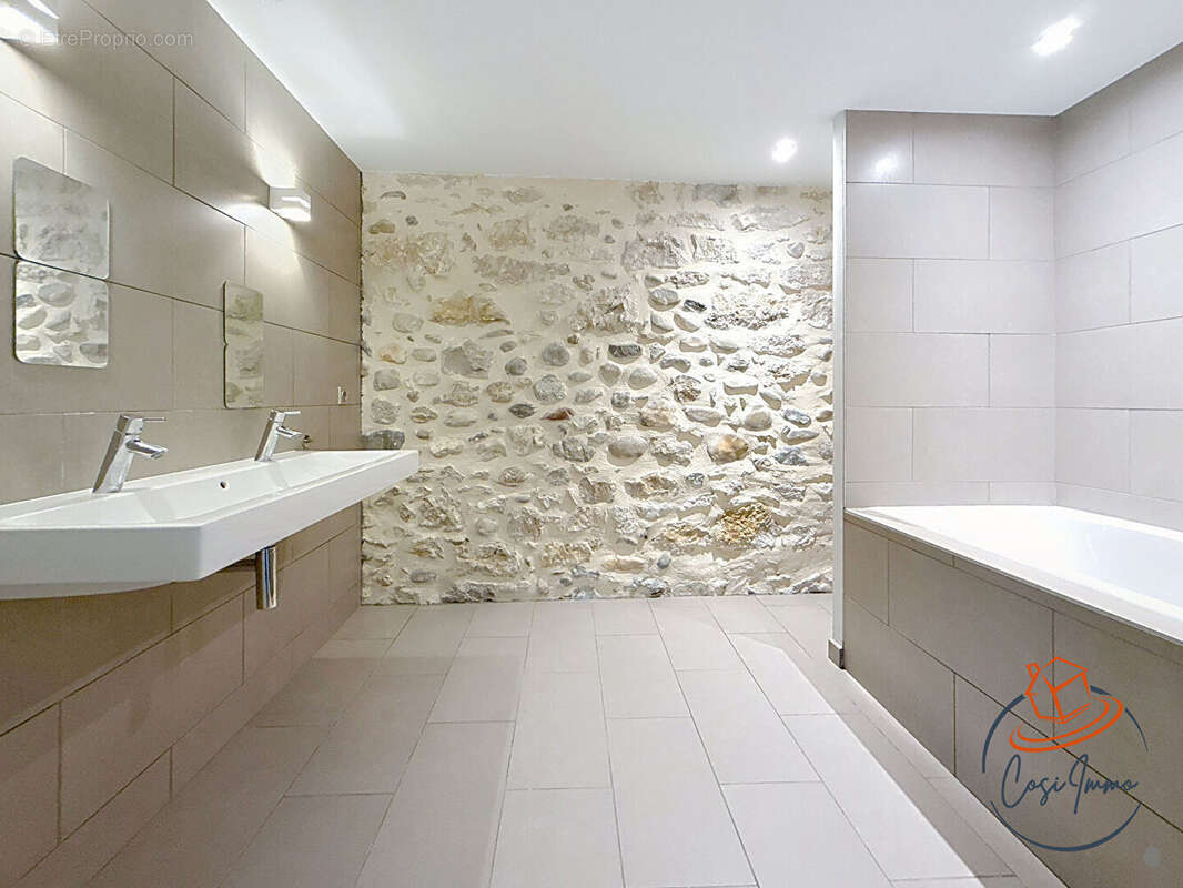 Appartement à SAINT-GENIS-POUILLY