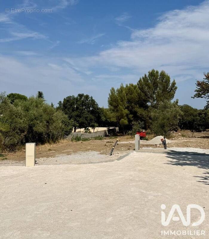 Photo 1 - Terrain à NIMES