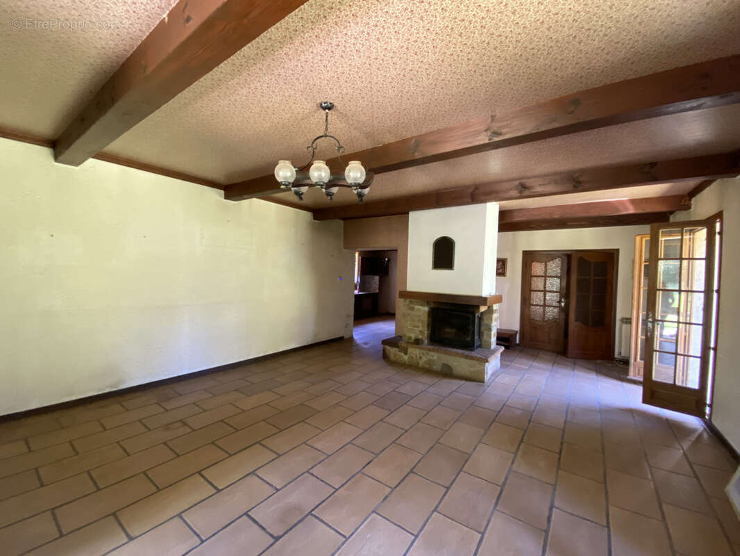 5 MN ANNONAY, maison de 128m2 sur un terrain de 3141m2 - photo 11
