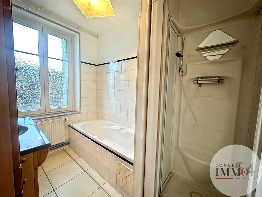 Appartement à JEZAINVILLE