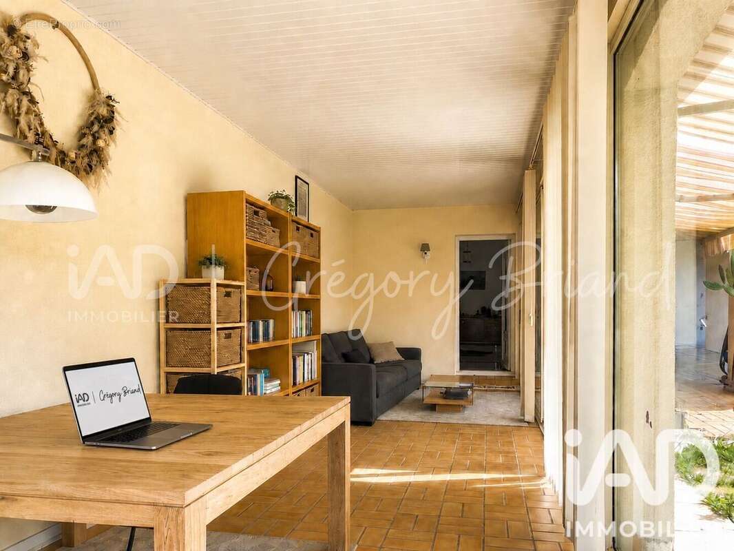 Maison 200 m² à Bouliac  - photo 7