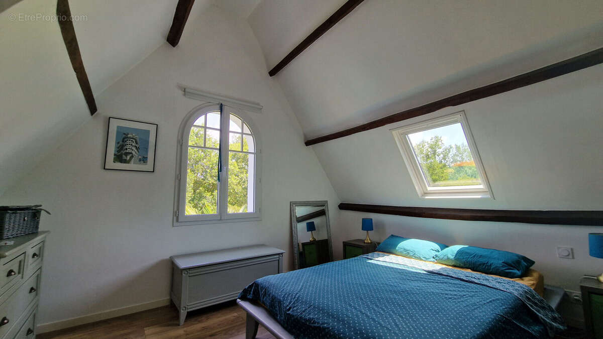 CÔTES D'ARMOR Belle maison rénovée de 4 chambres avec jardin, terrase, à proximité d'une rivière et d'un site prisé pour de natu - photo 16