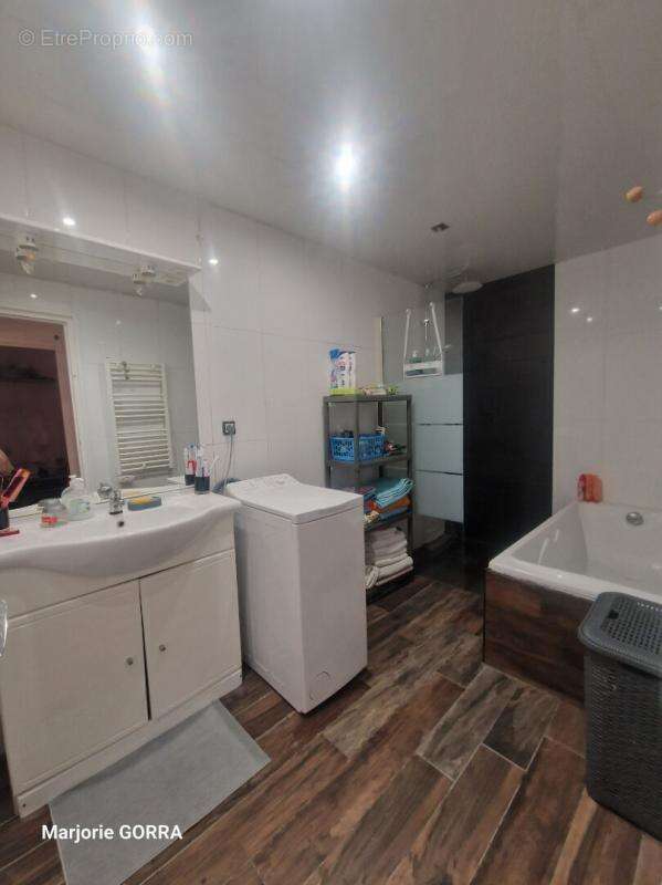 Appartement à GEMENOS