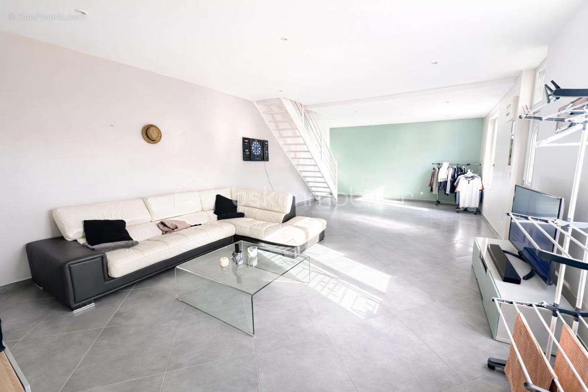 Maison 4 chambres et terrain - photo 4