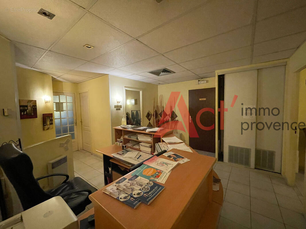 Commerce à DRAGUIGNAN