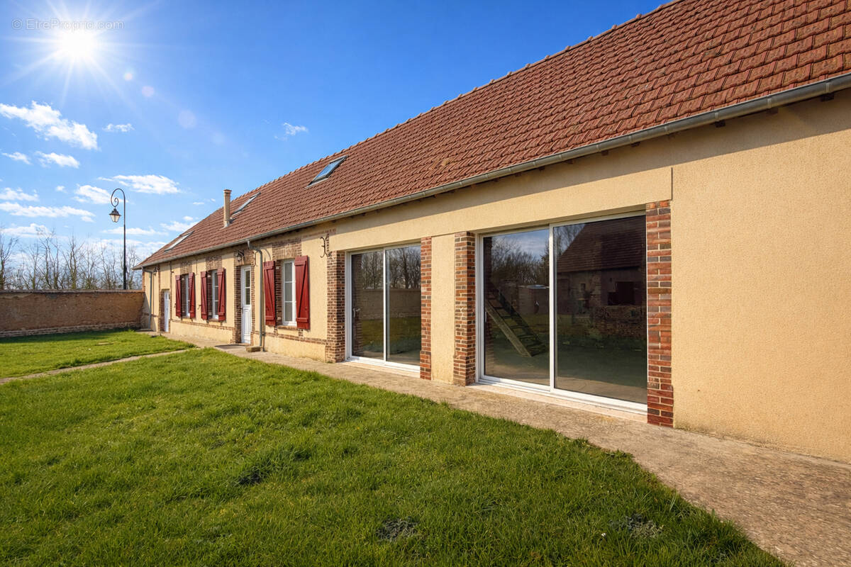 Maison à CHAVIGNY-BAILLEUL