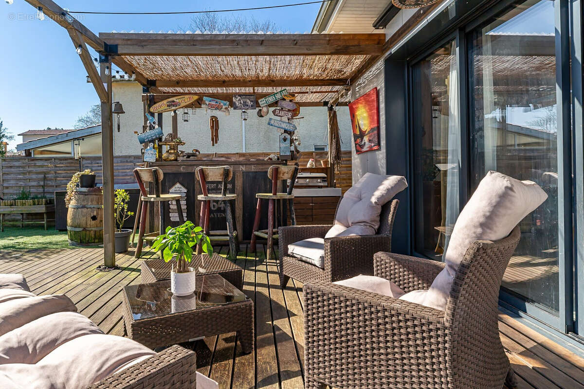 Maison à BELIN-BELIET