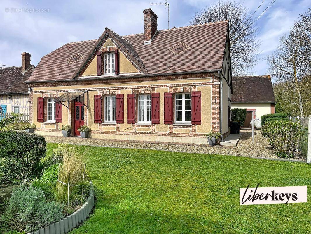 Maison à BRETEUIL