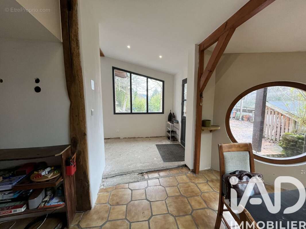 Maison 148 m² à Rabat-Les-Trois-Seigneurs  - photo 6