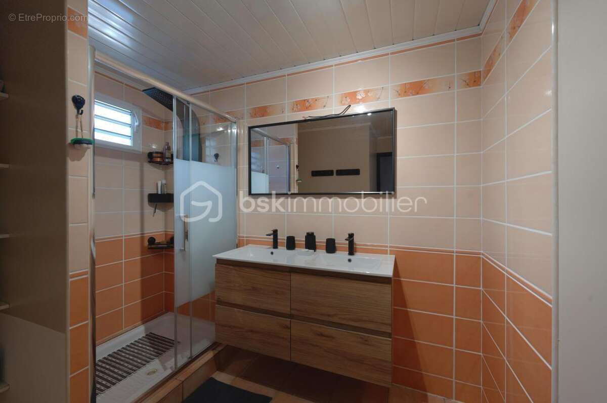 À vendre - Maison à Saint-Anne - photo 15