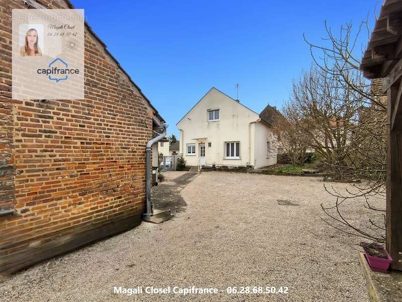 Maison à MERVANS