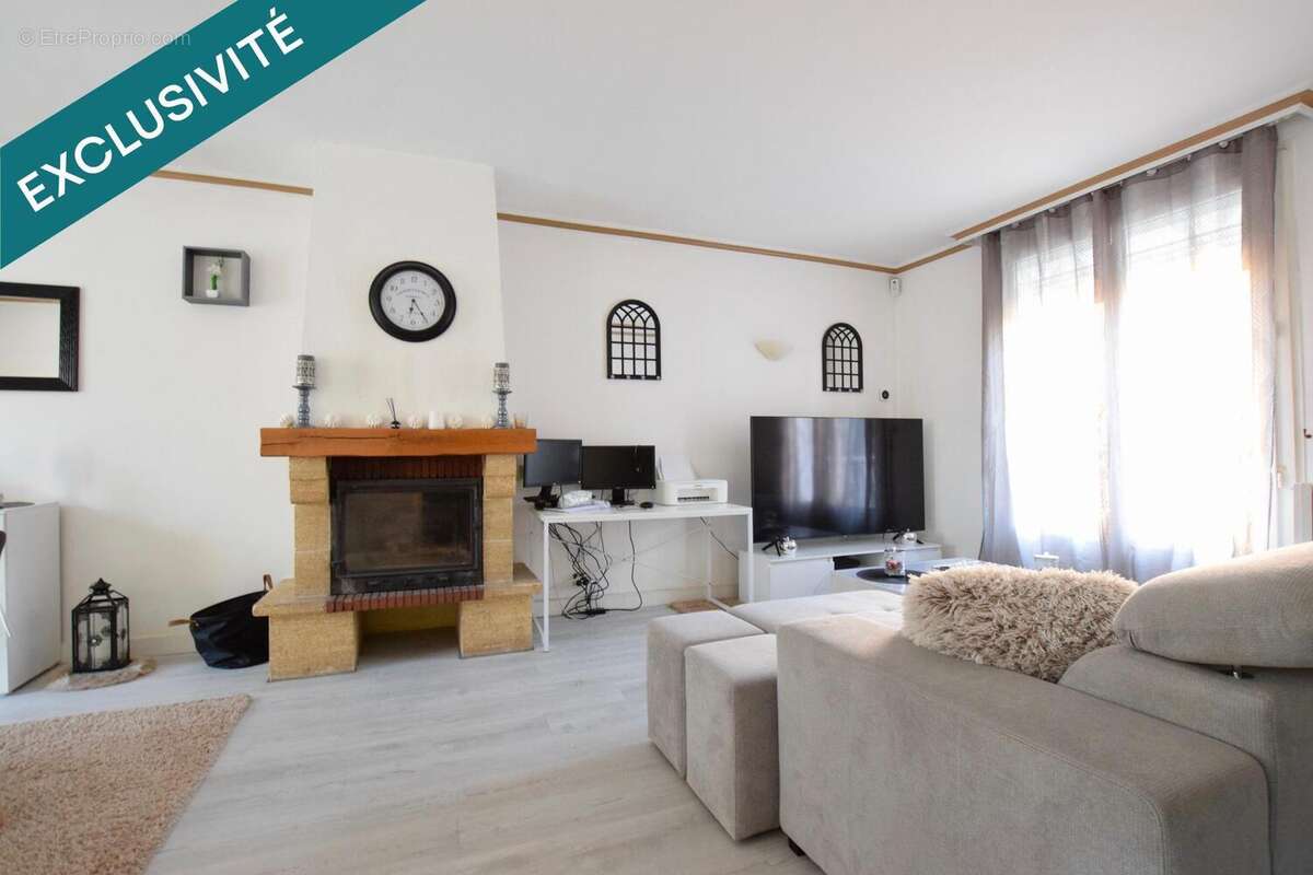 Photo 2 - Maison à CASTRES