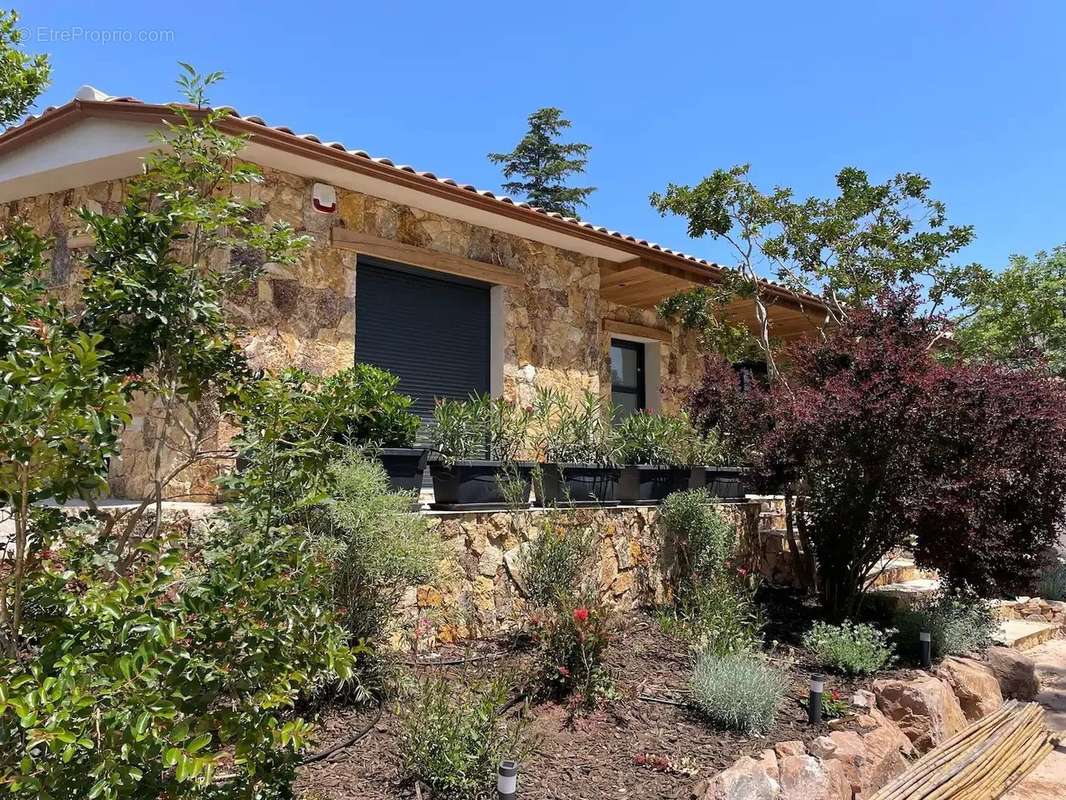 Maison à PORTO-VECCHIO