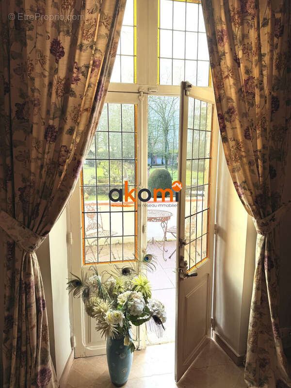 Maison à DOMEVRE-SUR-VEZOUZE