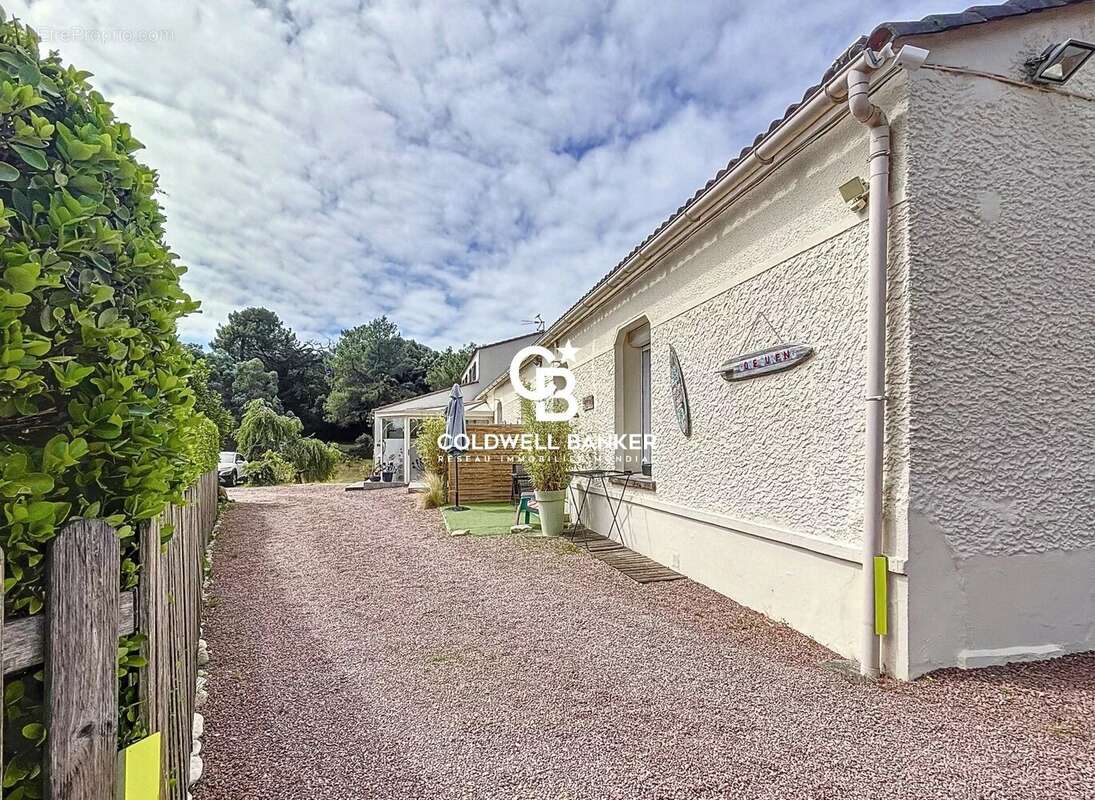 Maison à LONGEVILLE-SUR-MER