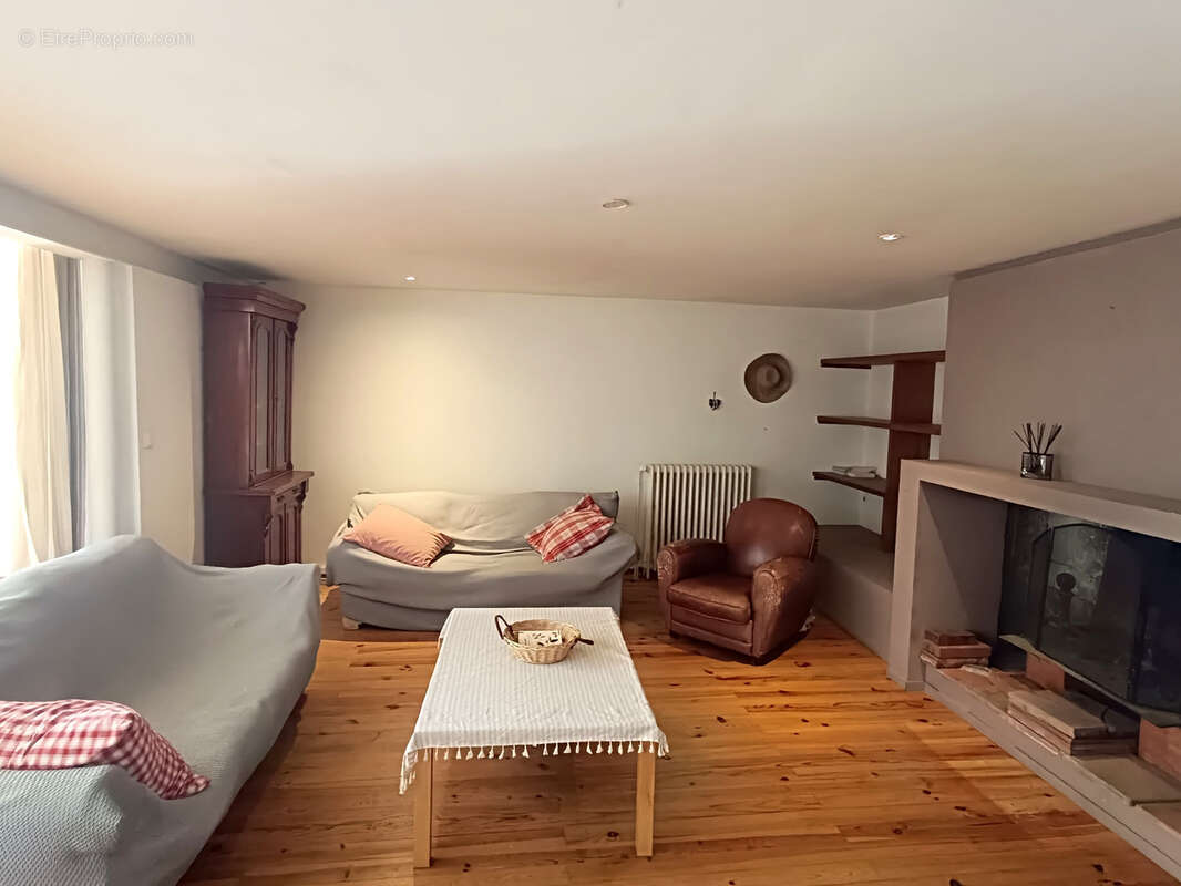 Maison à AUZEVILLE-TOLOSANE