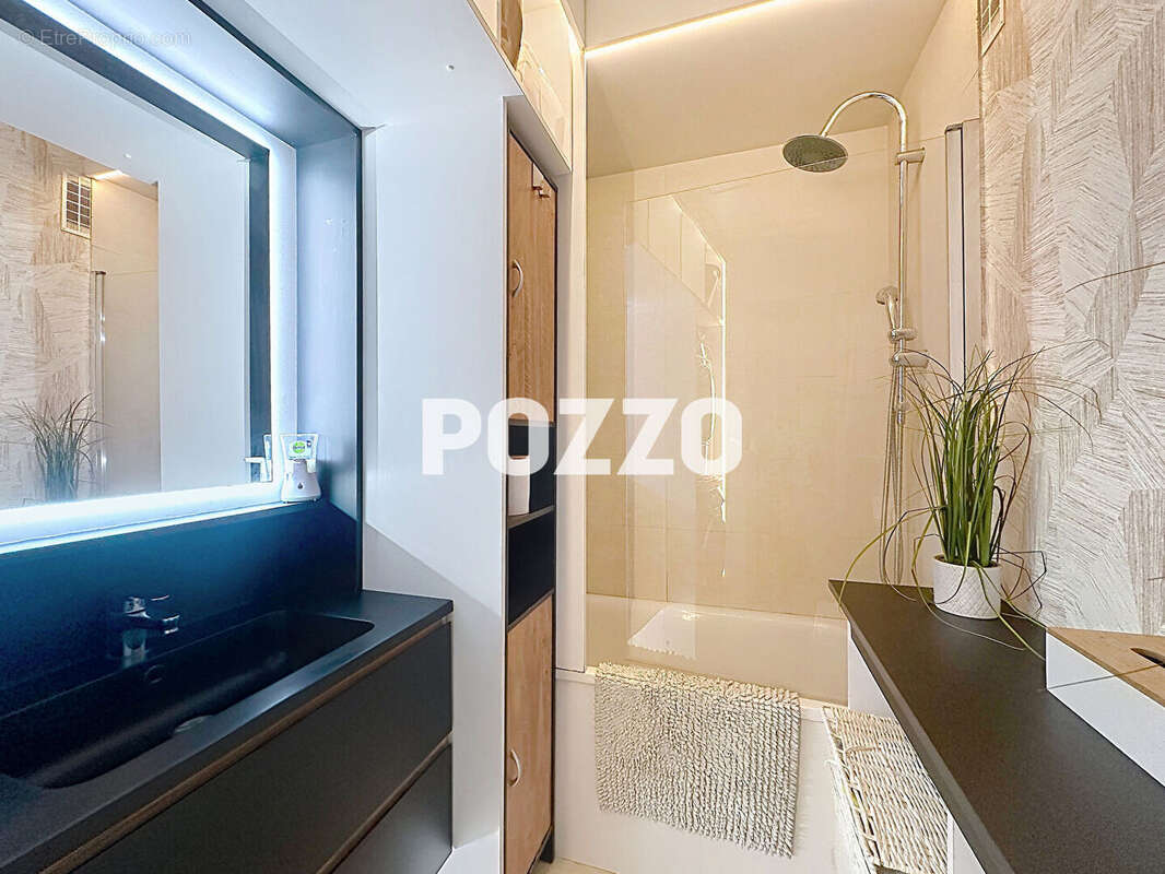 Appartement à HEROUVILLE-SAINT-CLAIR