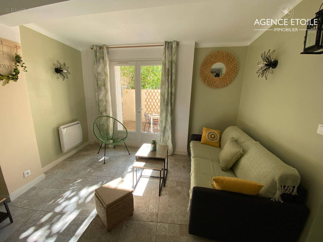 Appartement à MARSEILLE-2E