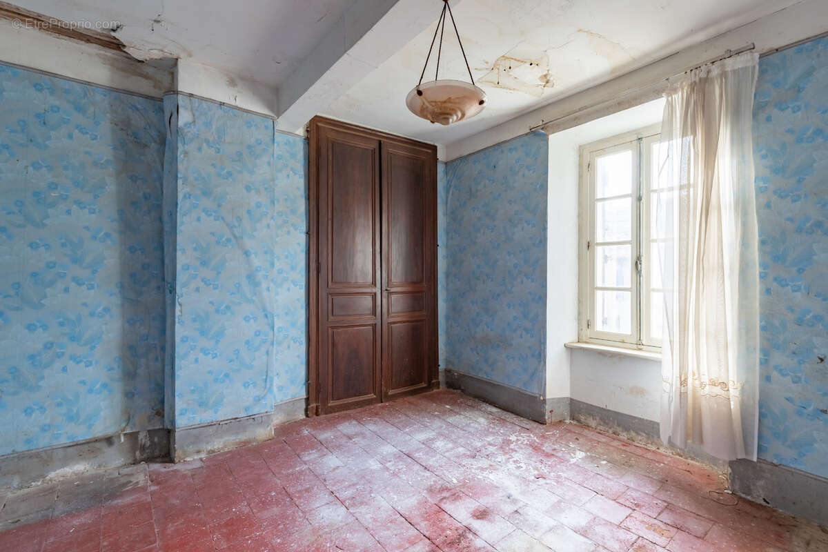 Maison à AZILLANET