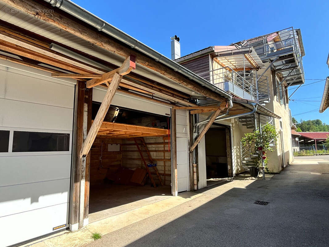 Appartement à VILLERS-SOUS-CHALAMONT