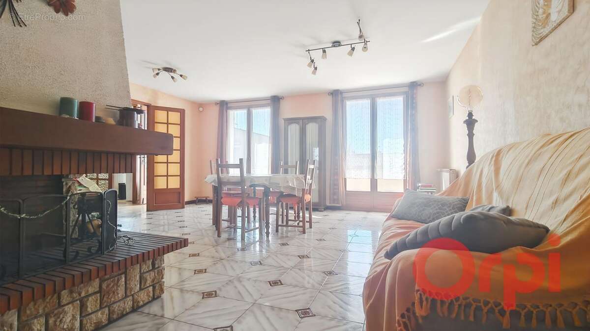 Maison à SERIGNAN