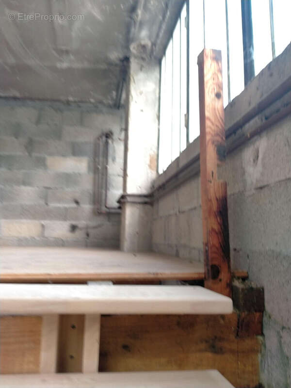 Garage avec espace stockage en mezzanine - photo 12
