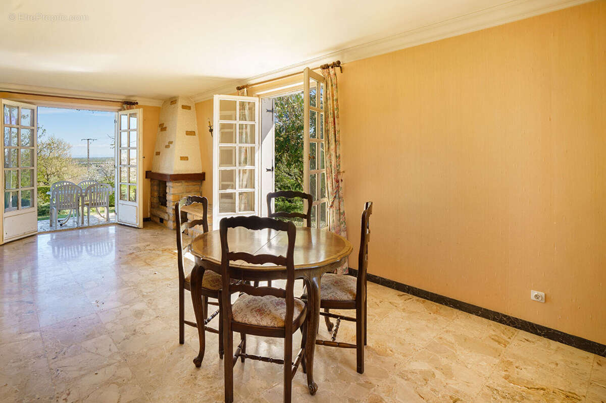 Maison Vinzelles 4 pièces 95 m2 + 95 m2 sous-sol - photo 6