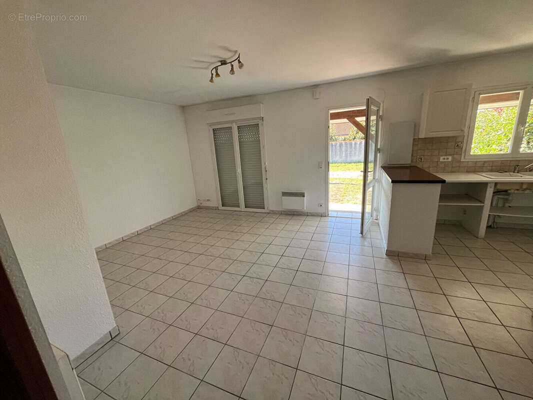 Appartement rez-de-jardin Mimizan Bourg - photo 2