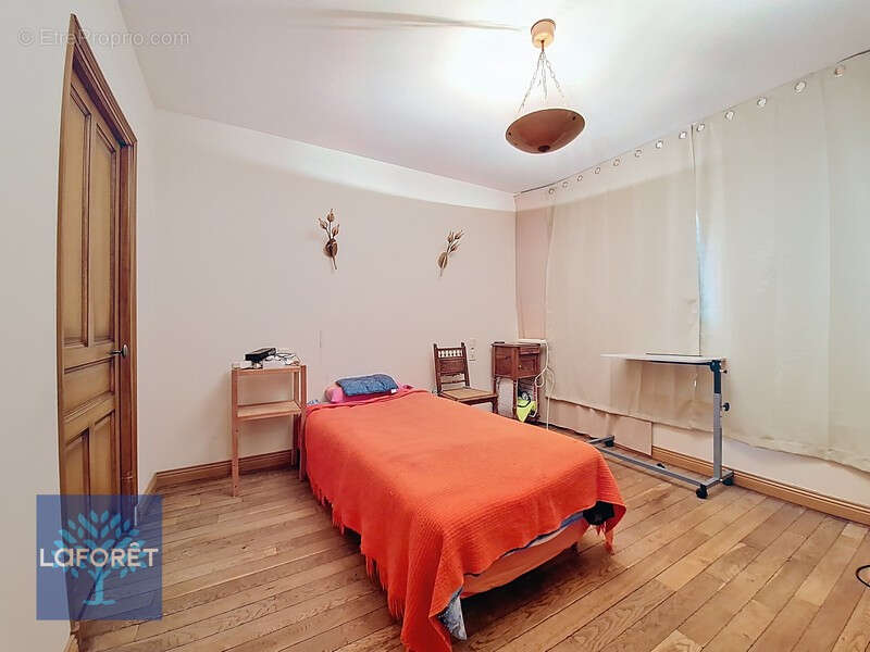 Maison à SAINT-AUBIN-D'AUBIGNE