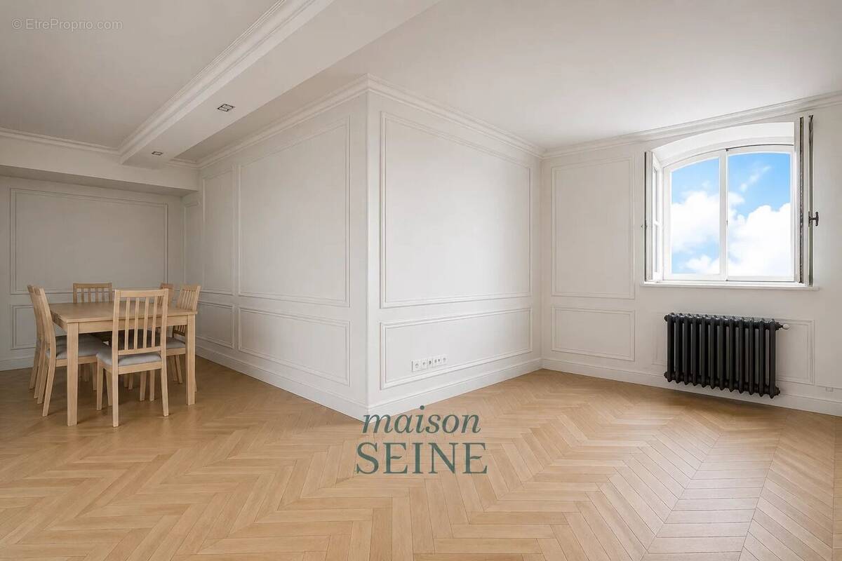 Appartement à NEUILLY-SUR-SEINE
